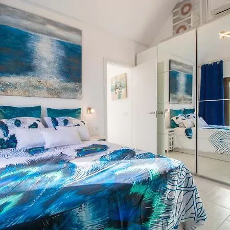 Villa Portos With Amazing Privet Garden *