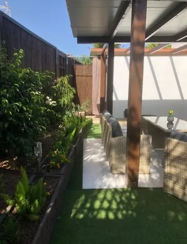 Portos With Amazing Privet Garden ヴィラ