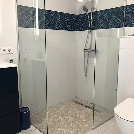 Portos With Amazing Privet Garden Villa