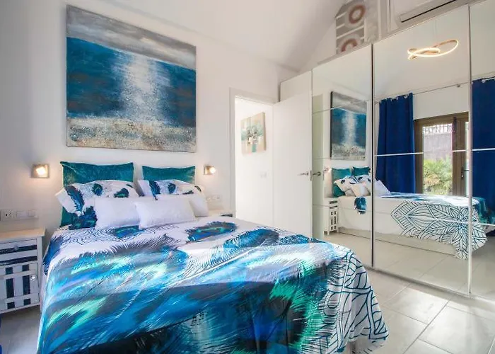 Vila Portos With Amazing Privet Garden *