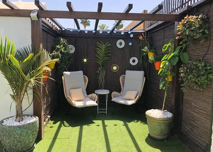 Vila Portos With Amazing Privet Garden *